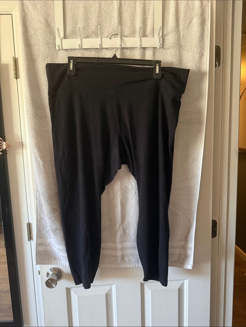 Old Navy Black Women's Leggings - Classic High-Waist